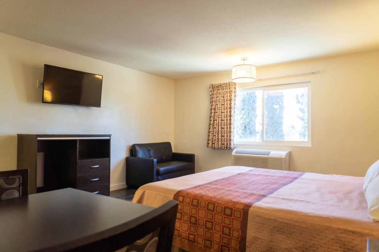 Maywood Inn Kültér fotó